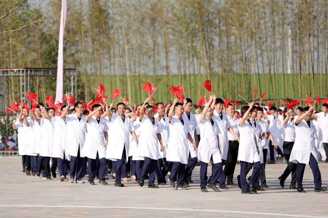 人民日報海外網(wǎng)記者走進西安國際醫(yī)學中心，請看報道