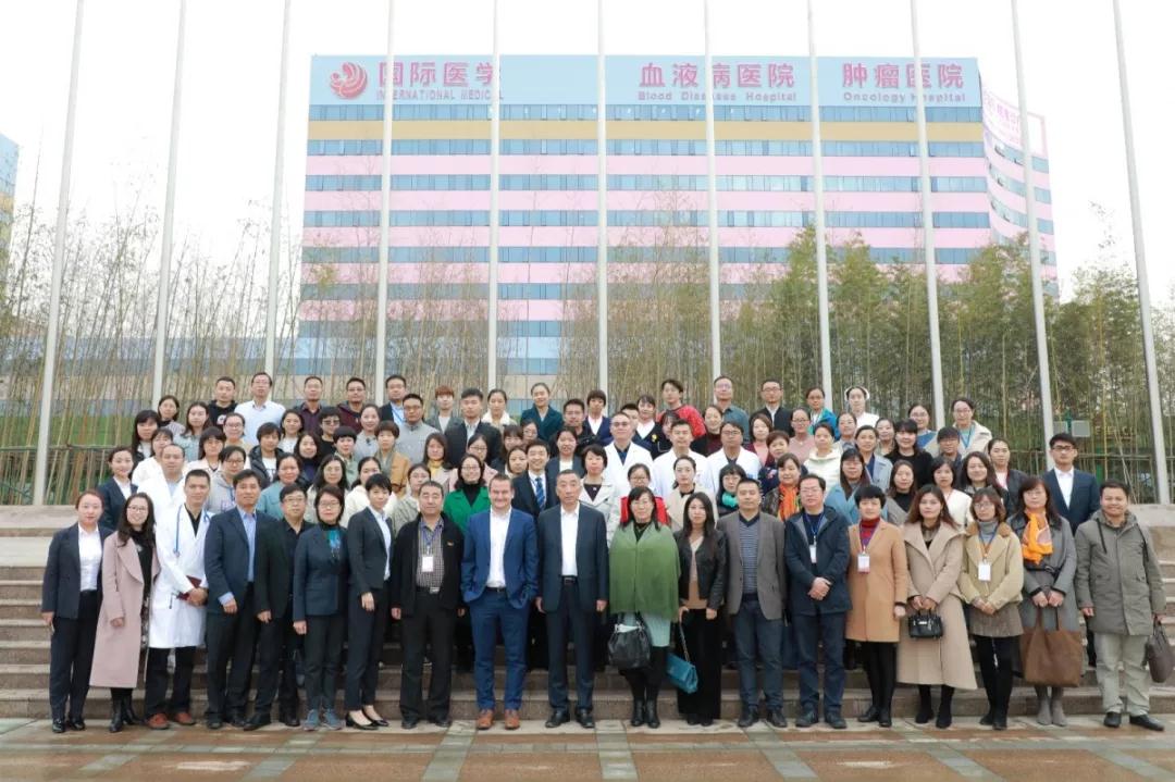 首期國(guó)際醫(yī)學(xué)模擬教學(xué)師資培訓(xùn)班圓滿(mǎn)結(jié)束