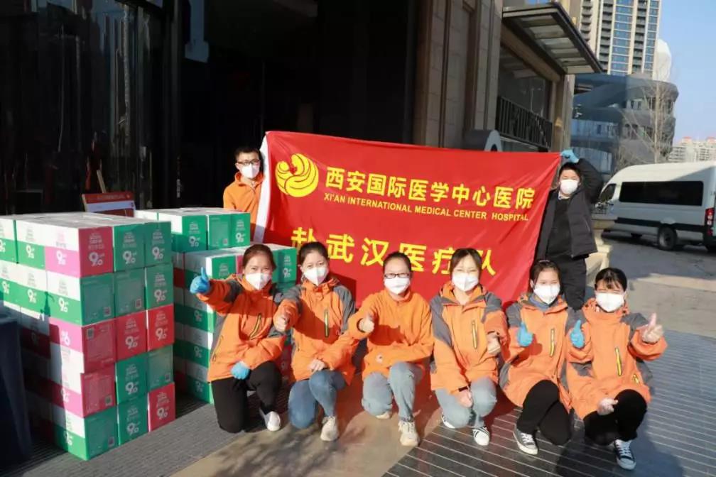 向醫(yī)療隊的女漢子致敬！