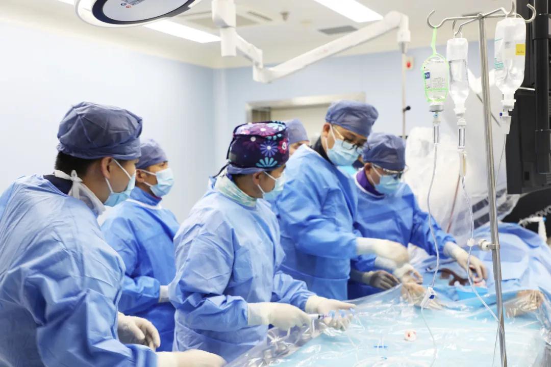 兩場直播愛你在“心”里，數(shù)萬人受益