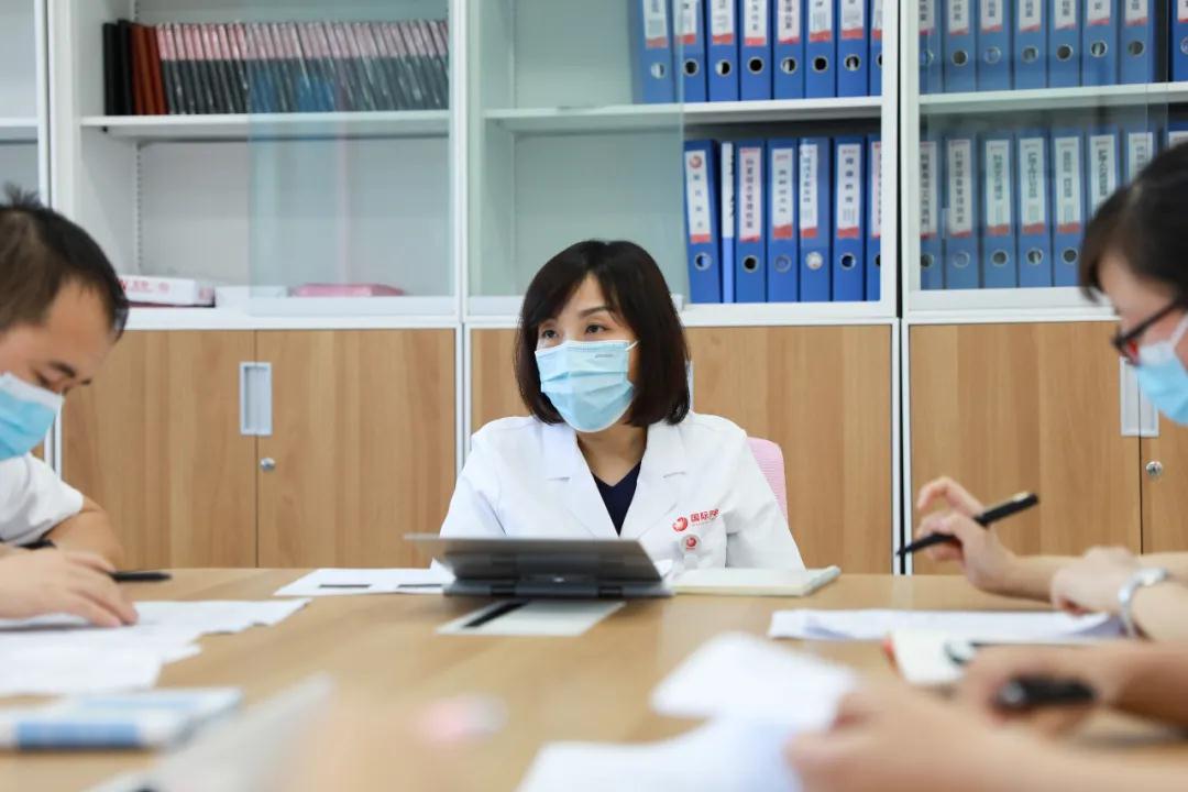 陽(yáng)光網(wǎng)—薛妍：醫(yī)生要有溫度、有尺度、有深度