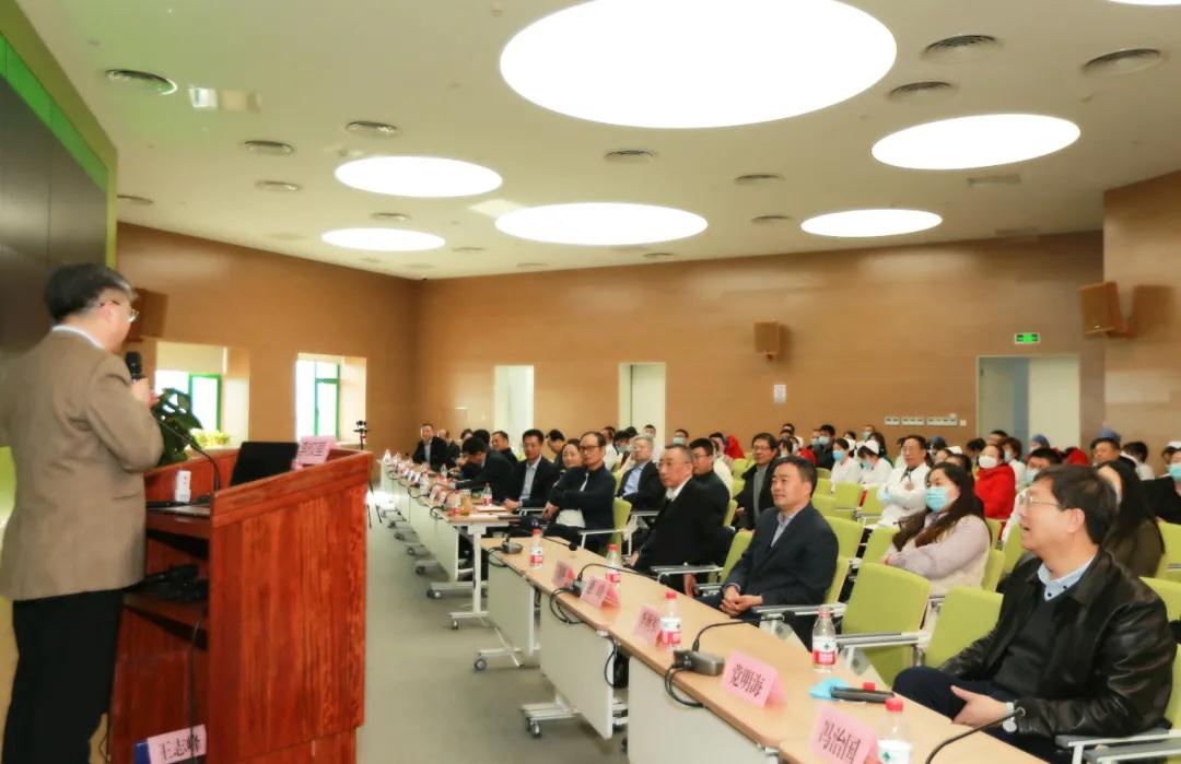 中國工程院院士、溫州醫(yī)科大學校長李校堃教授蒞臨我院