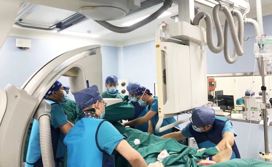 TIPS介入手術(shù)挽救“犟脾氣如?！钡乃?>
				             </a>
                <div   id=