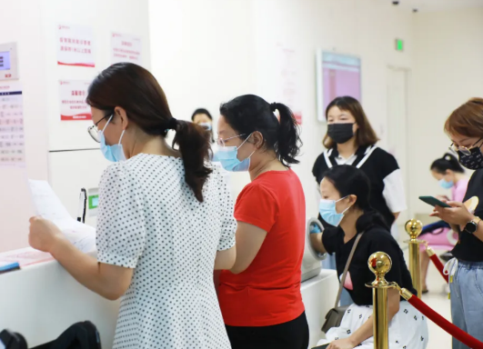 不掛號，解決多個問題，多學科MDT聯(lián)合門診讓更年期女性少跑腿，更安心！