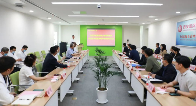 陜西省中醫(yī)藥研究院、陜西省中醫(yī)醫(yī)院院長(zhǎng)許建秦一行來(lái)院交流調(diào)研