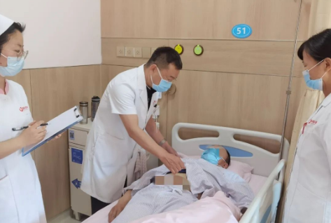 險(xiǎn)！胸痛查出體內(nèi)的“不定時(shí)炸彈” 醫(yī)生妙手成功“拆彈”