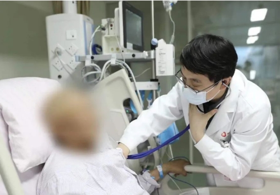 大醫(yī)之道|王武平：腳踏實(shí)地，仰望星空