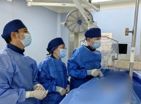 失血性休克命懸一線！急診介入治療為患者贏得生機