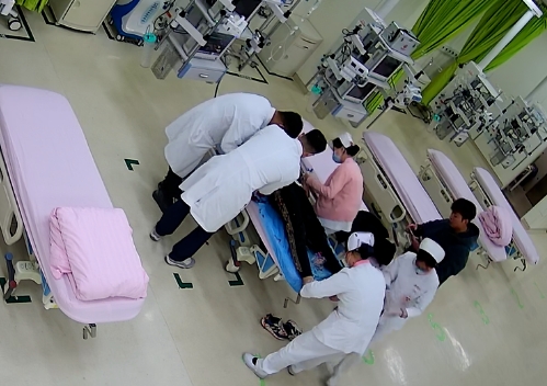 頭、胸、脾、骨……多處損傷 多學科聯(lián)合完成“生命接力”