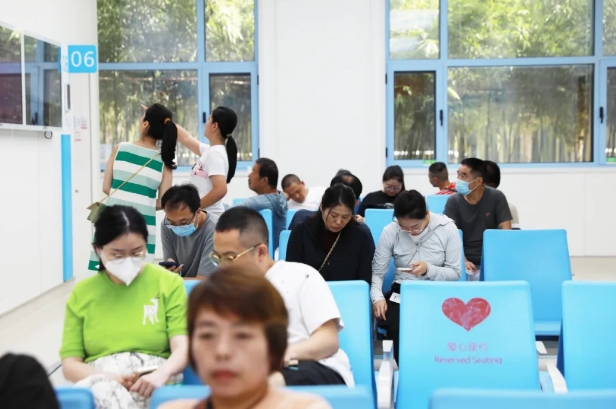 關(guān)愛呼吸健康！這場公益篩查活動傳遞溫暖與希望