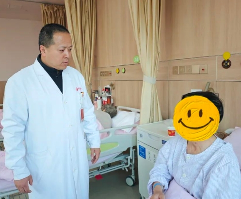 視力模糊、頭暈頭痛？專家：這項(xiàng)顱內(nèi)腫瘤檢查必不可少